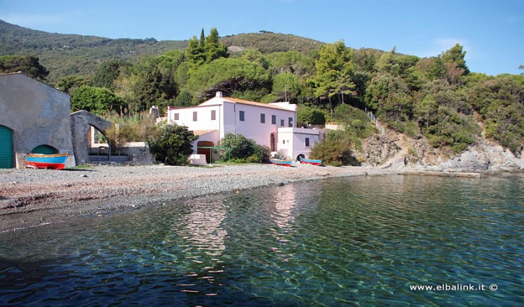 Spiaggia Del Bagno A Marciana Marina Spiagge Allisola Delba