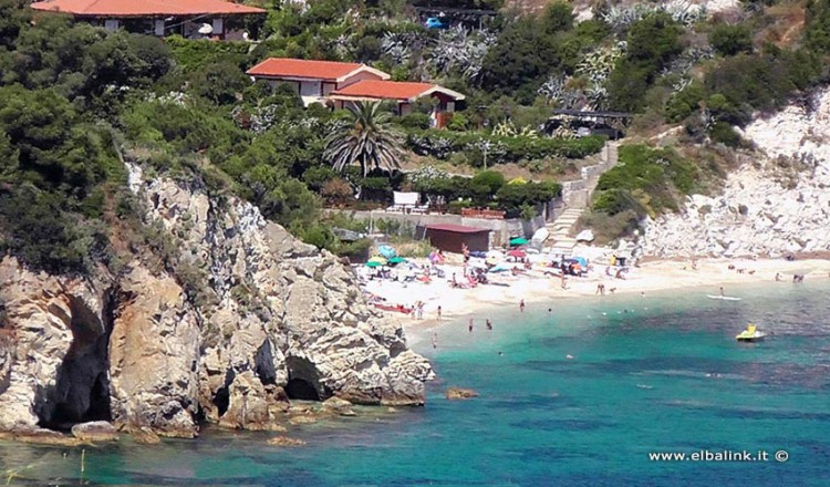 Spiaggia Della Padulella A Portoferraio Spiagge Allisola