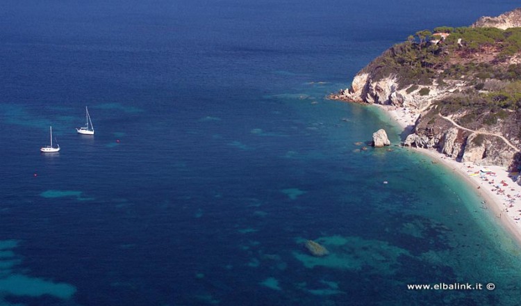 Spiaggia Della Sorgente Spiagge Allisola Delba A