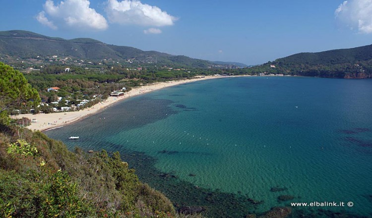 Spiaggia Di Lacona Spiaggia Di Sabbia Allelba A Capoliveri