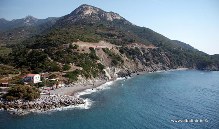 Le Spiagge A Pomonte Natura Selvaggia Allisola Delba