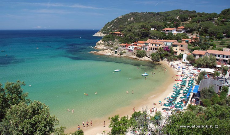 Spiaggia Di Scaglieri A Portoferraio Spiaggia Di Sabbia All